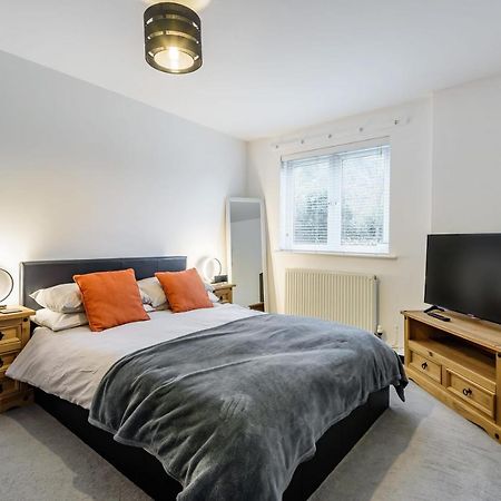 Stylish 2 Bedroom Apartment, Central Exeter, Parking On Site Extérieur photo