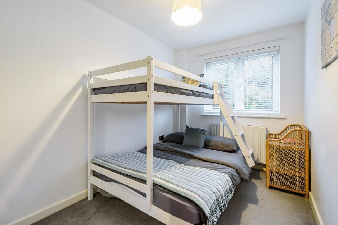 Stylish 2 Bedroom Apartment, Central Exeter, Parking On Site Extérieur photo