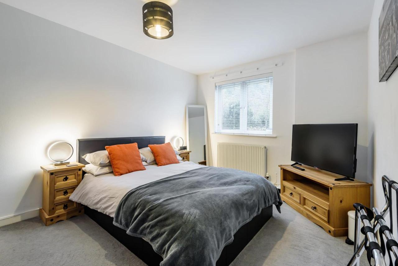 Stylish 2 Bedroom Apartment, Central Exeter, Parking On Site Extérieur photo